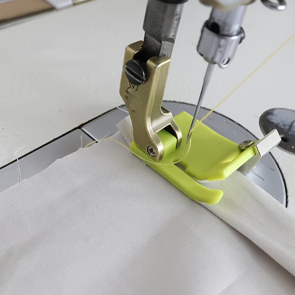 ランダムカラーのプラスチック製T9調整可能な多機能プレッサー - Sewing Roll のレビューと価格