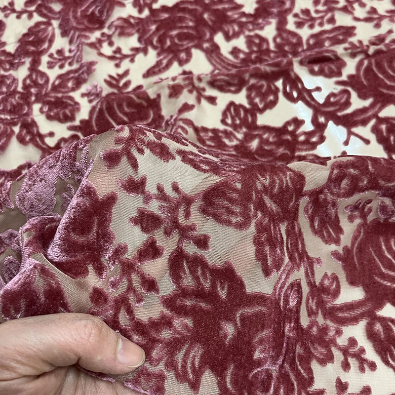中国風のシルクベルベット生地 - レッドローズカットアウトエ - Sewing Velvet Fabric のレビューと価格