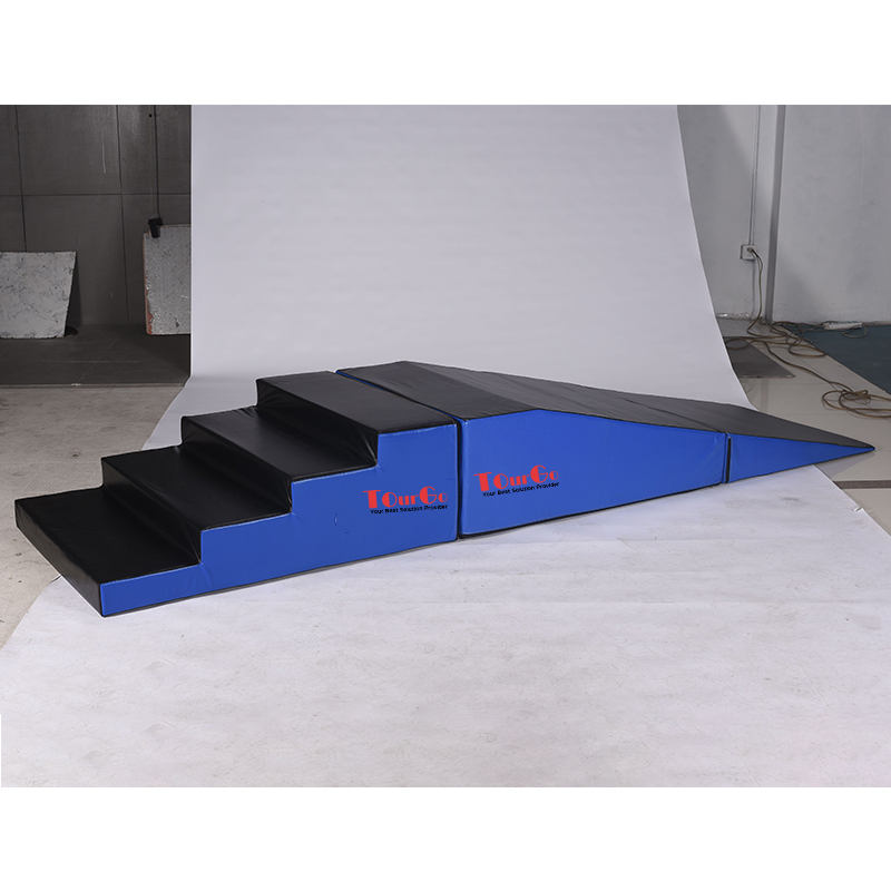 体操折りたたみ式ウェッジマット忍者ウォリアー障害物パークール - Gripper Foot Walking のレビューと価格