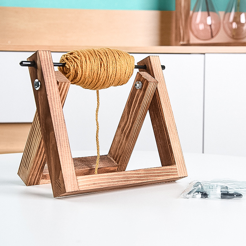 木製糸巻きホルダー1個、編み物やかぎ針編み用の木製糸オーガナ - Sewing Roll のレビューと価格